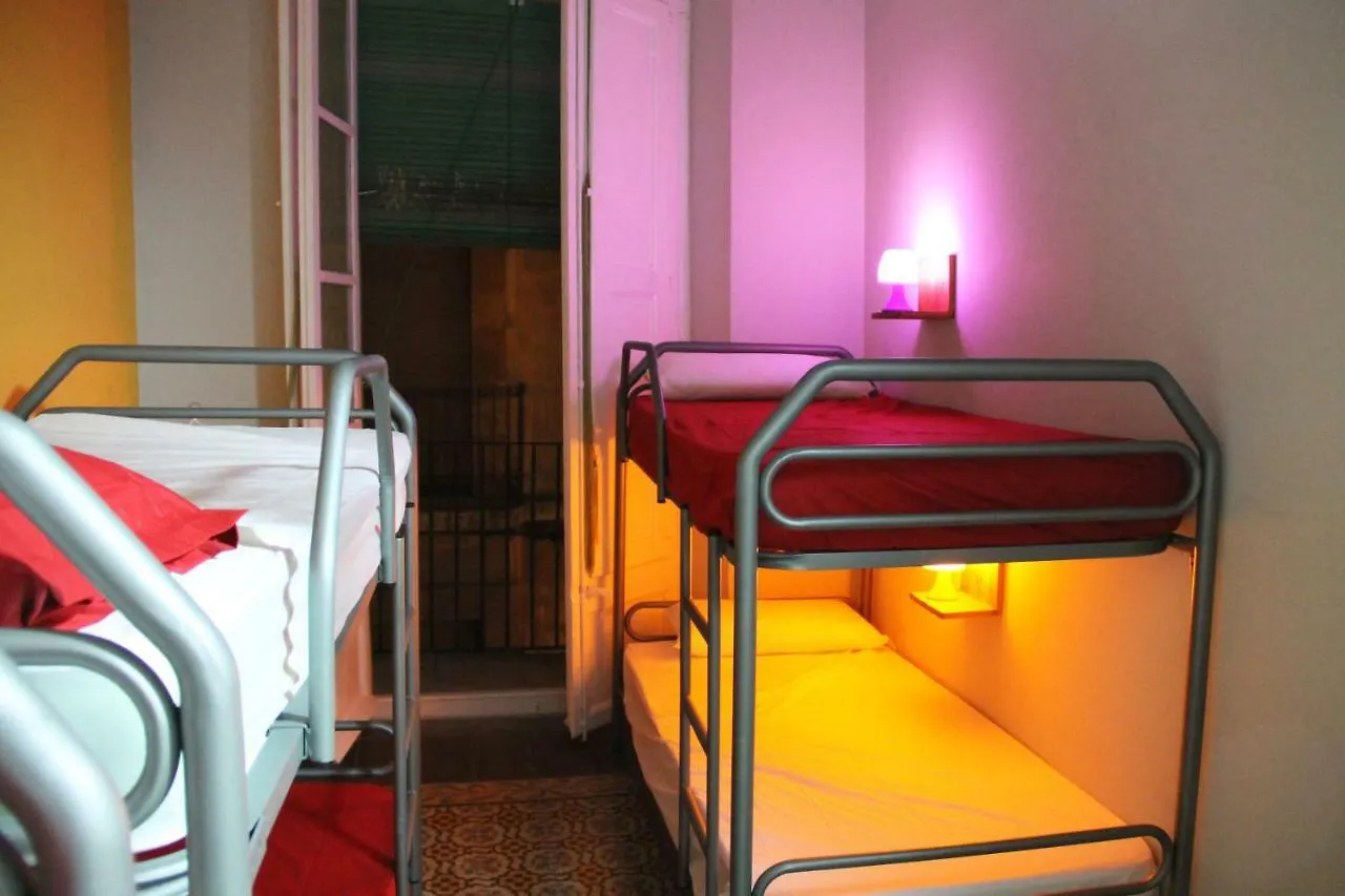 Tgnrooms Tarragona Hostel